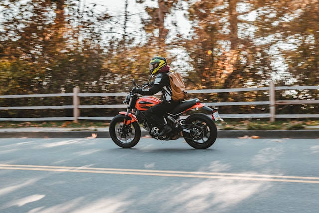 Les règles indispensables pour conduire une moto en toute sécurité
