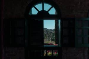 fenêtre cintrée sur mesure