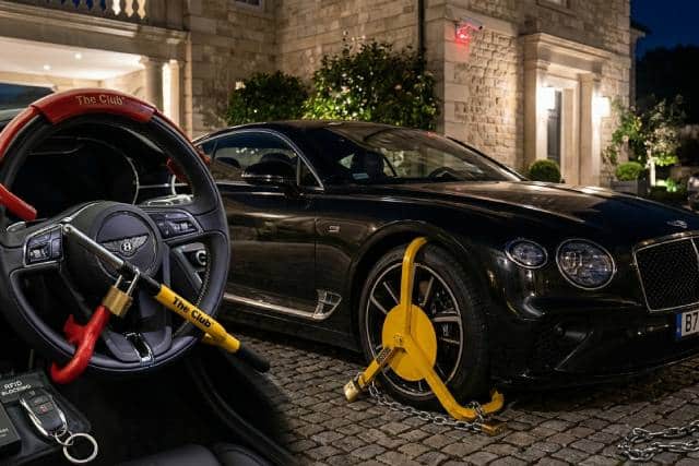 Top 10 des antivols indispensables pour protéger votre voiture de luxe